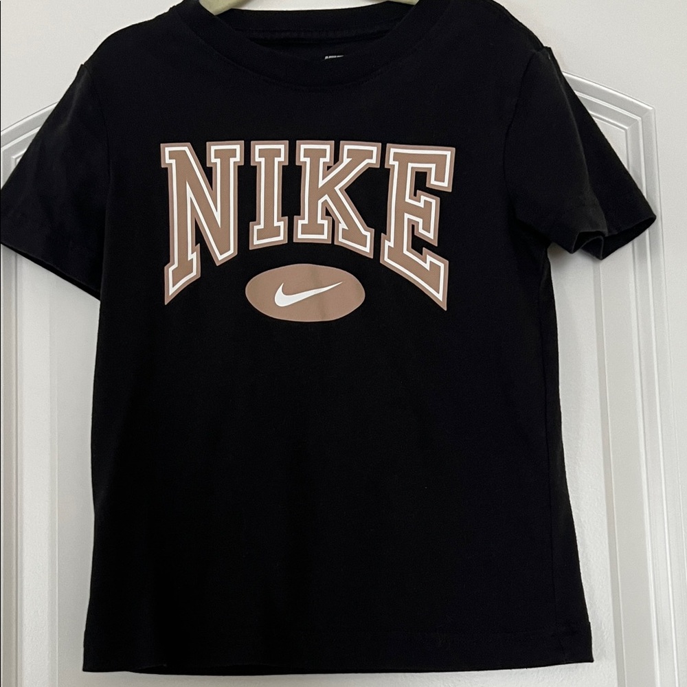 Nike | (5) Black Tee with Tan Nike Logo